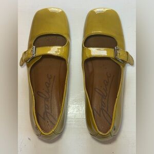 Zodiac Patent Leather Mary Jane Flats Mustard Yellow Buckle Square Toe Women’s